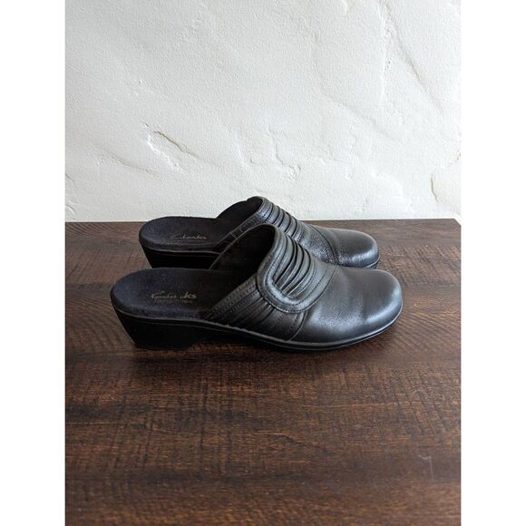 Clarks Bendables Black Leather Slip-on Clog Mules Shoes - Size 7.5 - Picture 1 of 8